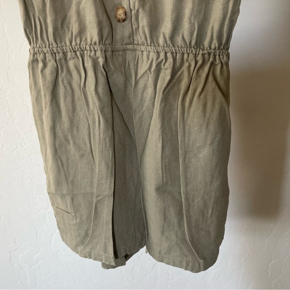Cotton On| Olive Cargo Linen Romper, Short Sleeve, Size Large••• - Picture 8 of 13